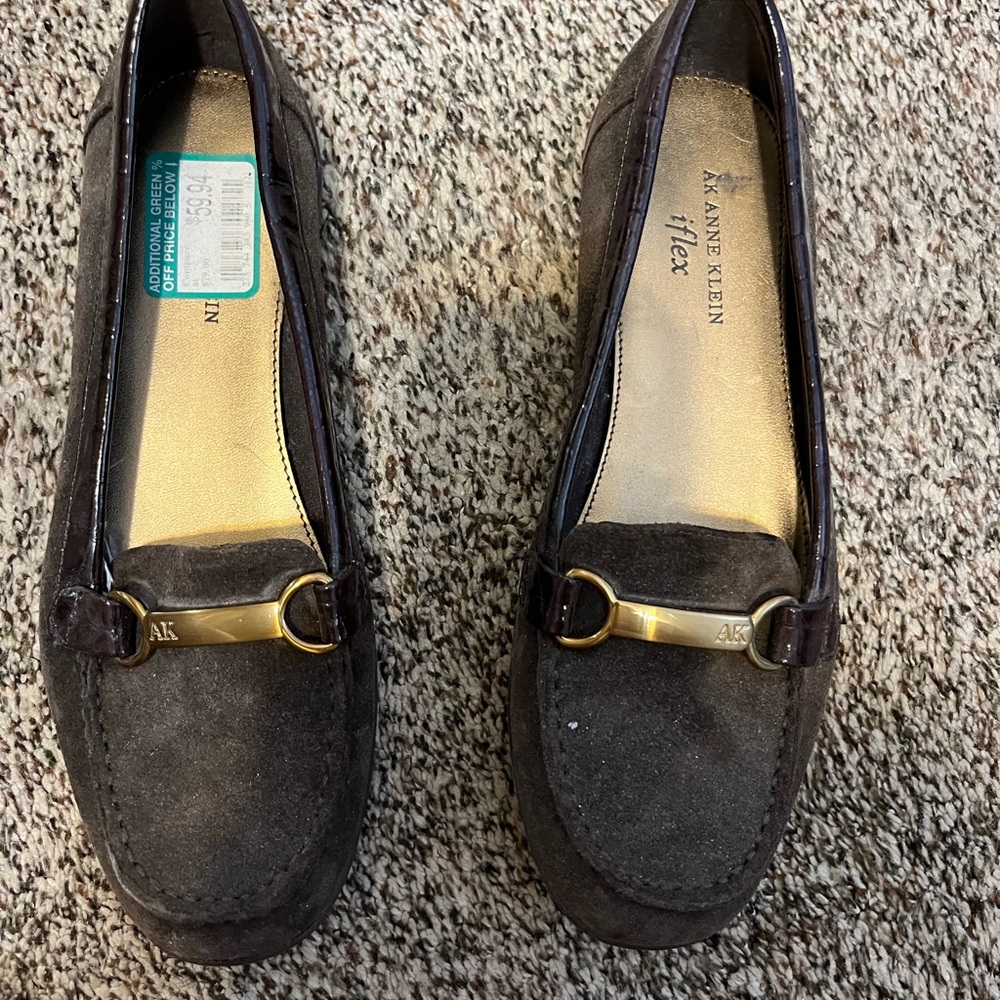 Anne Klein Women's Black Loafers